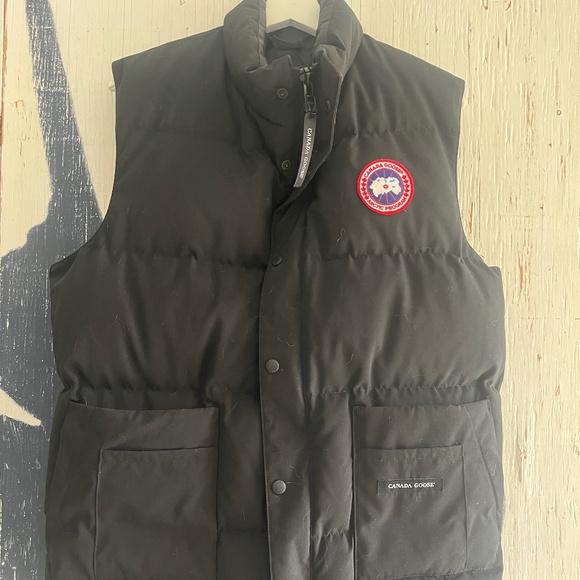 CANADA GOOSE FREESTYLE CREW VEST MENS S/P IN BLACK - Picture 2 of 13